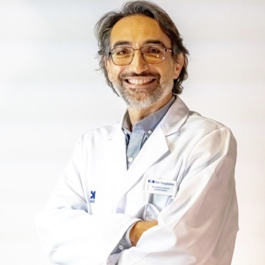 Dr. González